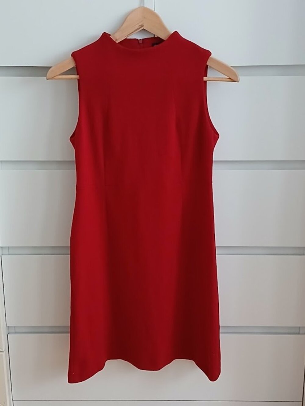 GFF Gianfranco Ferre Red Wool Shift Dress size -euro 42/ 6-8 US - made in Italy